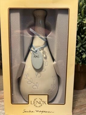Lenox Cream Porcelain Keepsake Vase with Gray Vine Accents